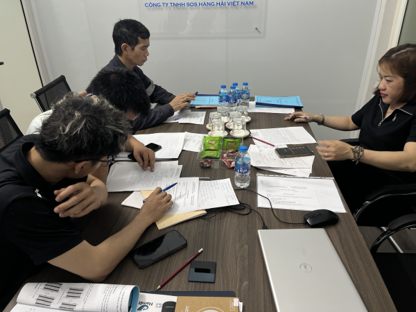 Đào tạo “Công nghệ thi công vật liệu Composite” 