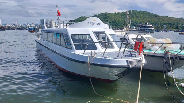 HẠ THỦY 02 TÀU KHÁCH PREMIER GROUP – 04 và HARMONY BOUTIQUE CRUISE TRANSFER