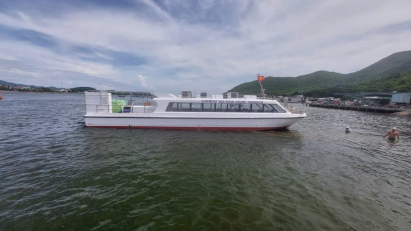 HẠ THỦY 02 TÀU KHÁCH PREMIER GROUP – 04 và HARMONY BOUTIQUE CRUISE TRANSFER