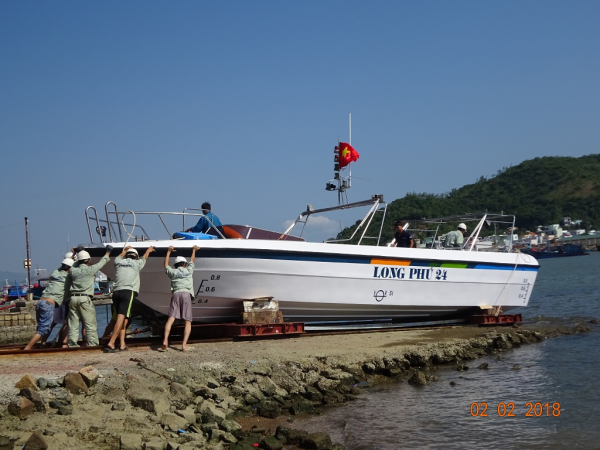 Tàu cao tốc LONG PHÚ 24