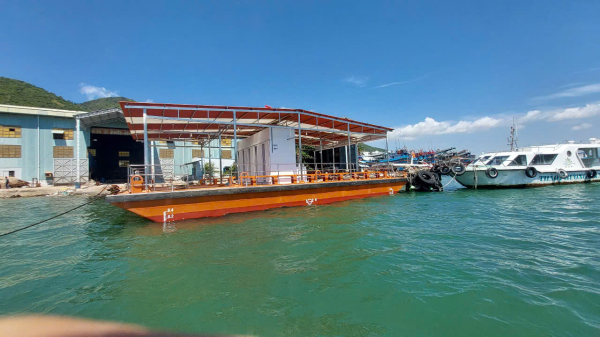 HẠ THỦY POONG TON HOPPING TOUR PHỤC VỤ LẶN BIỂN TẠI NHA TRANG