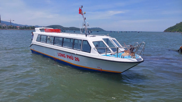 HẠ THỦY TÀU CAO TỐC LONG PHÚ 26